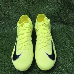 Nike Air Zoom Mercurial Vapor 16 Elite FG. Size 11.